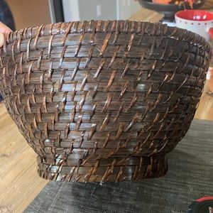 Woven basket